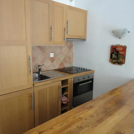 Fabron Apartment